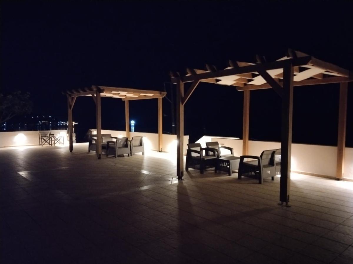 Astradeni Luxury Apartments Kratir Skála Dış mekan fotoğraf